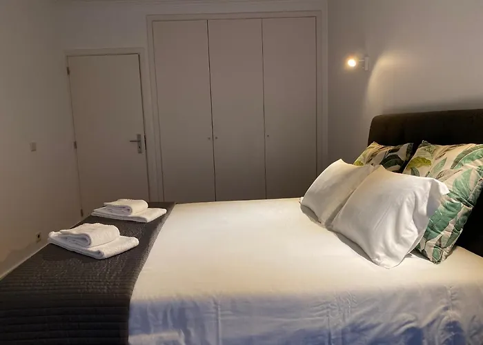 Front With Rooftop Διαμέρισμα *