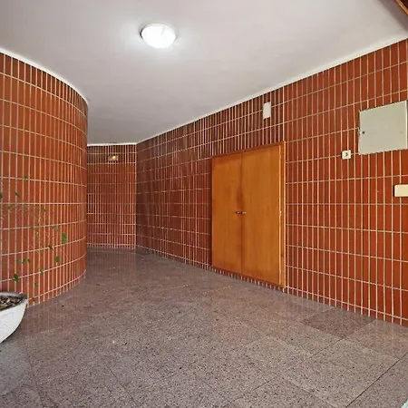 Front With Rooftop * Vila do Conde