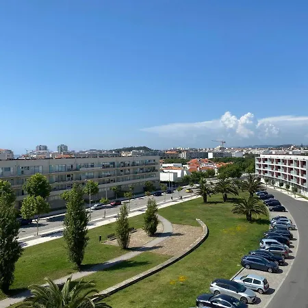 Front With Rooftop * Vila do Conde
