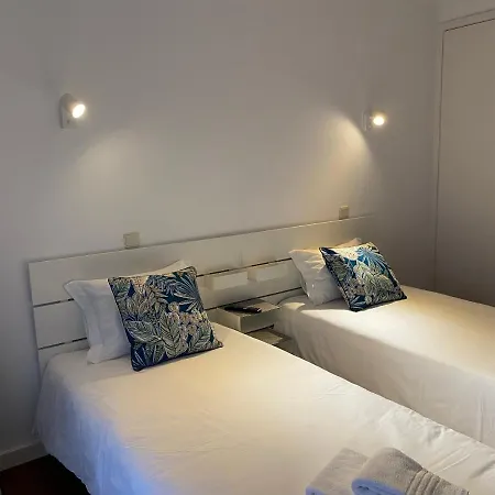 Front With Rooftop *