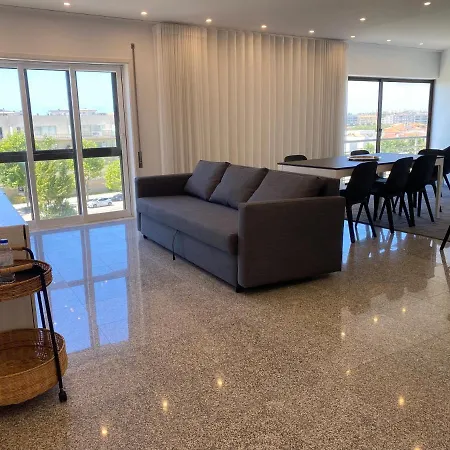 Front With Rooftop Apartment Vila do Conde