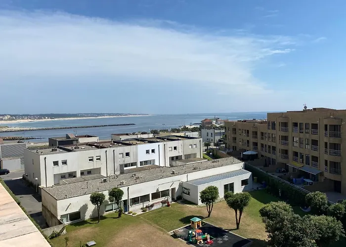 Appartamento Front With Rooftop