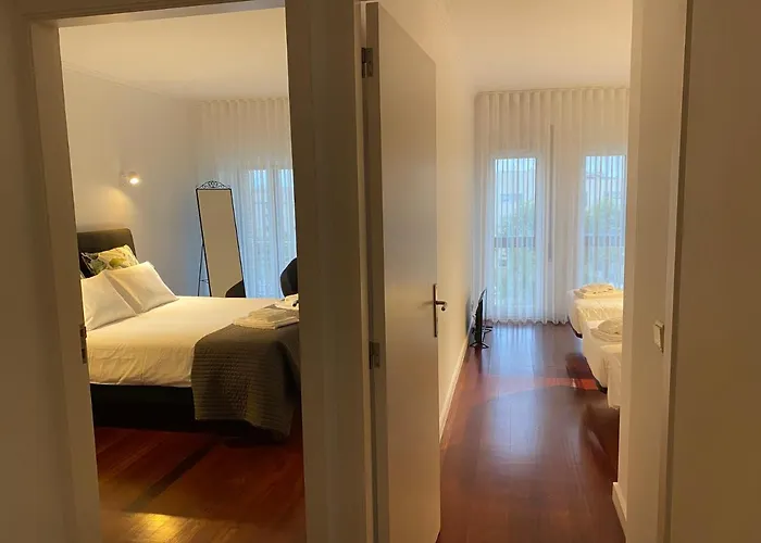 Front With Rooftop * Vila do Conde