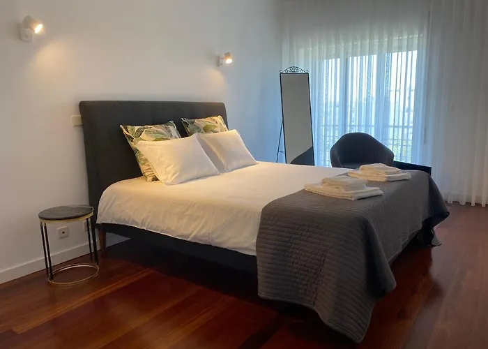 Front With Rooftop Apartment Vila do Conde