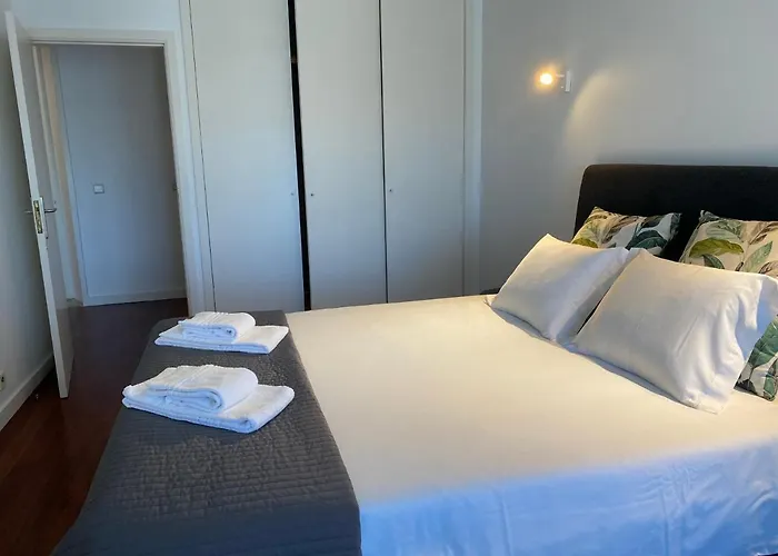 Front With Rooftop Vila do Conde